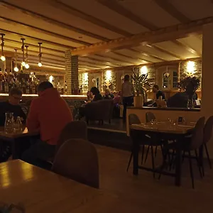 La Sapiniere Hotel